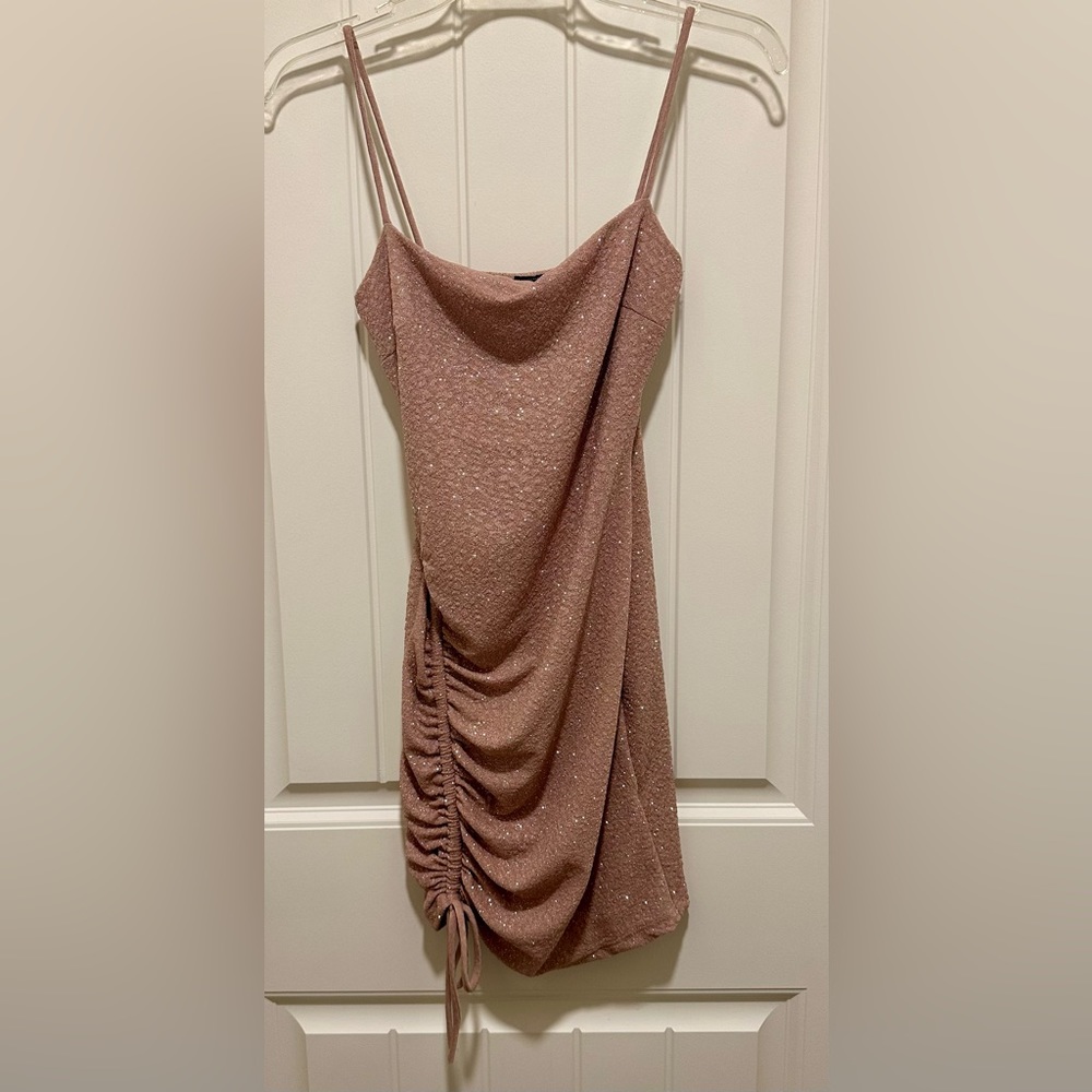 NWT* Windsor pink sparkling mini size small.